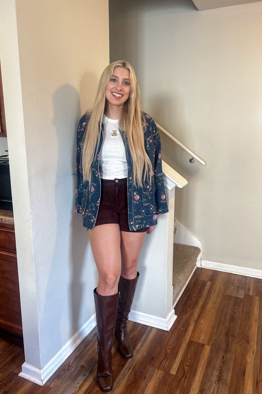 Chestnut Grove Shorts