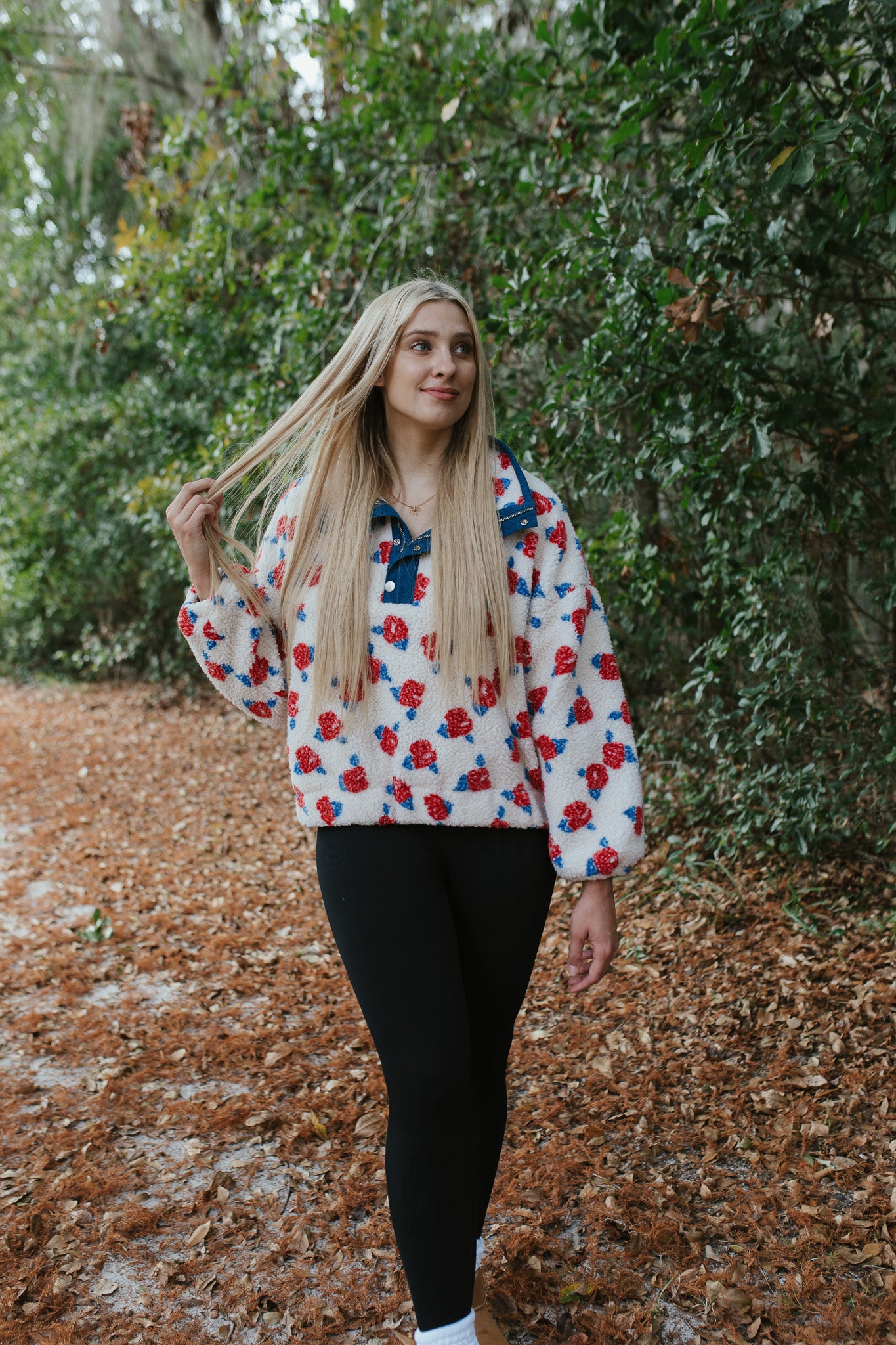 Winterberry Cream Pullover