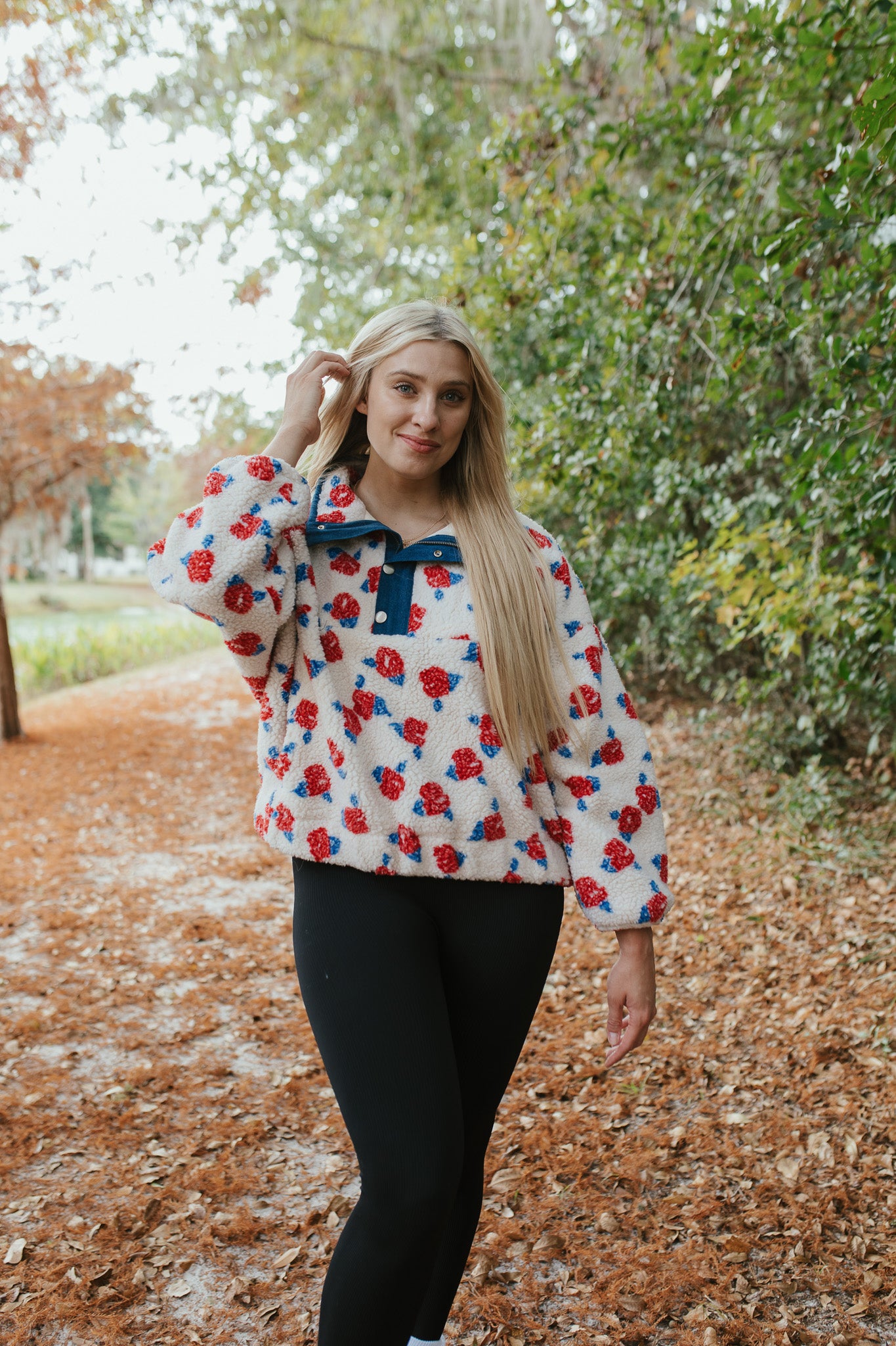 Winterberry Cream Pullover