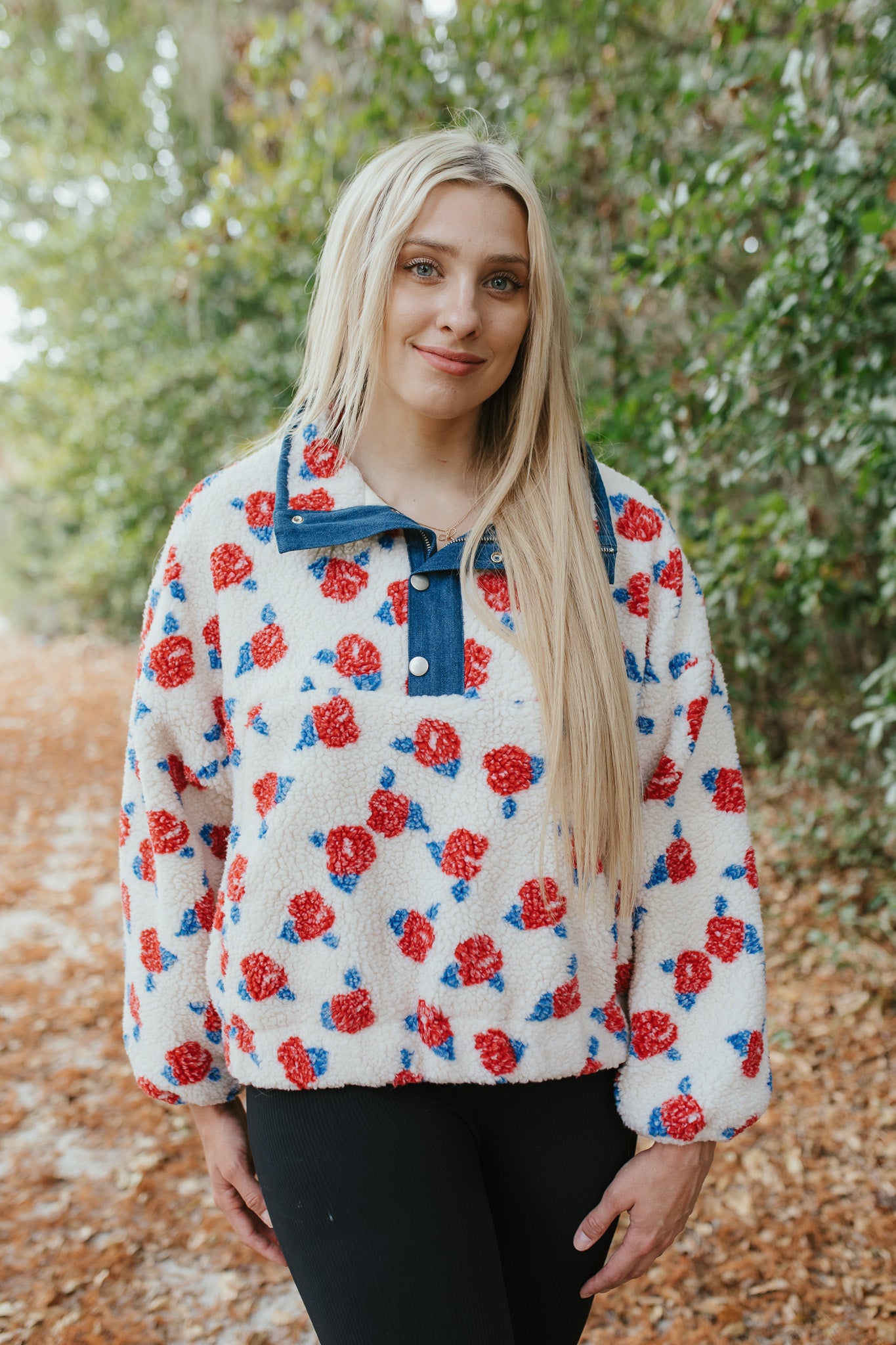 Winterberry Cream Pullover