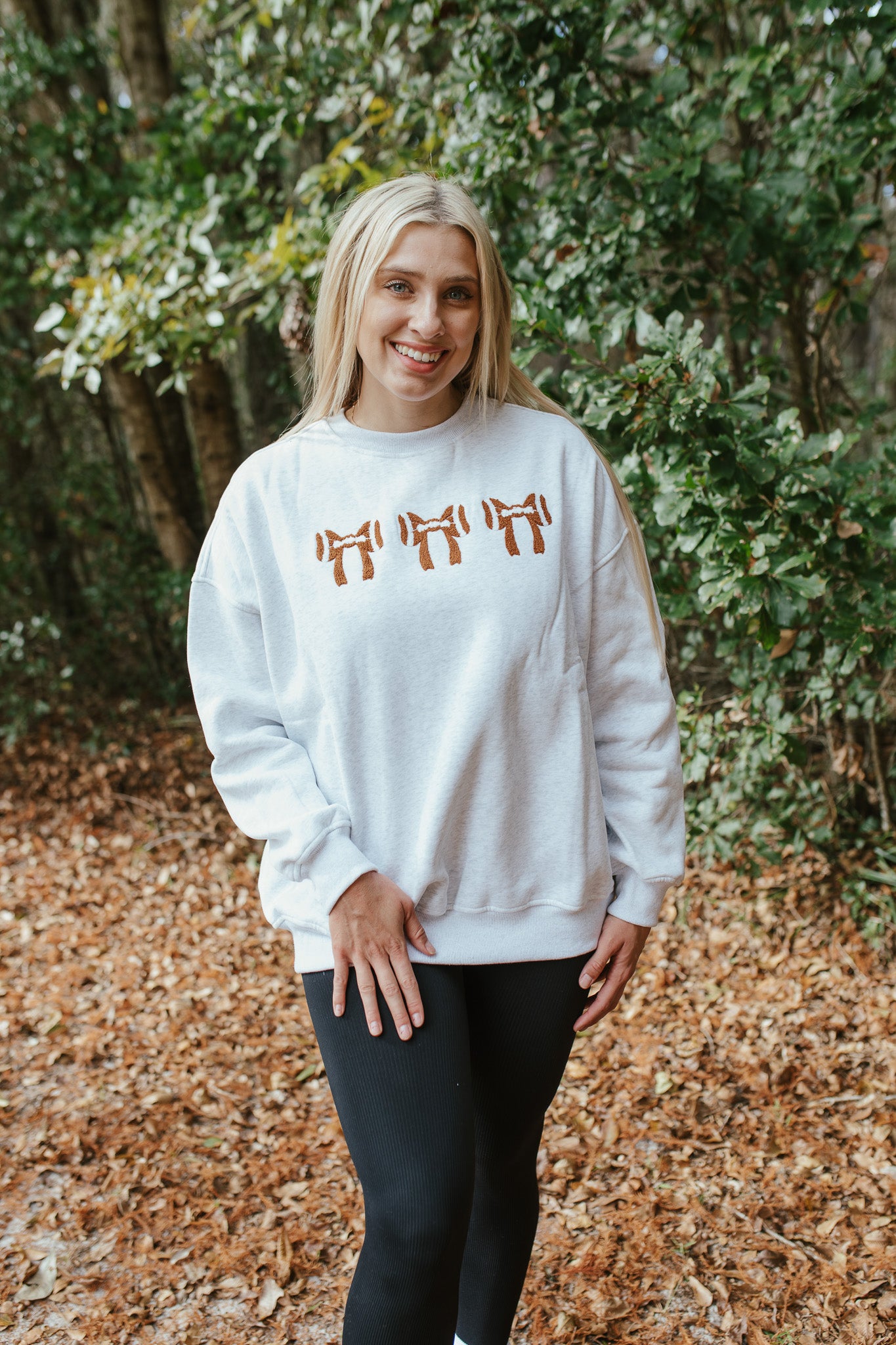 Touchdown & Bows Pullover