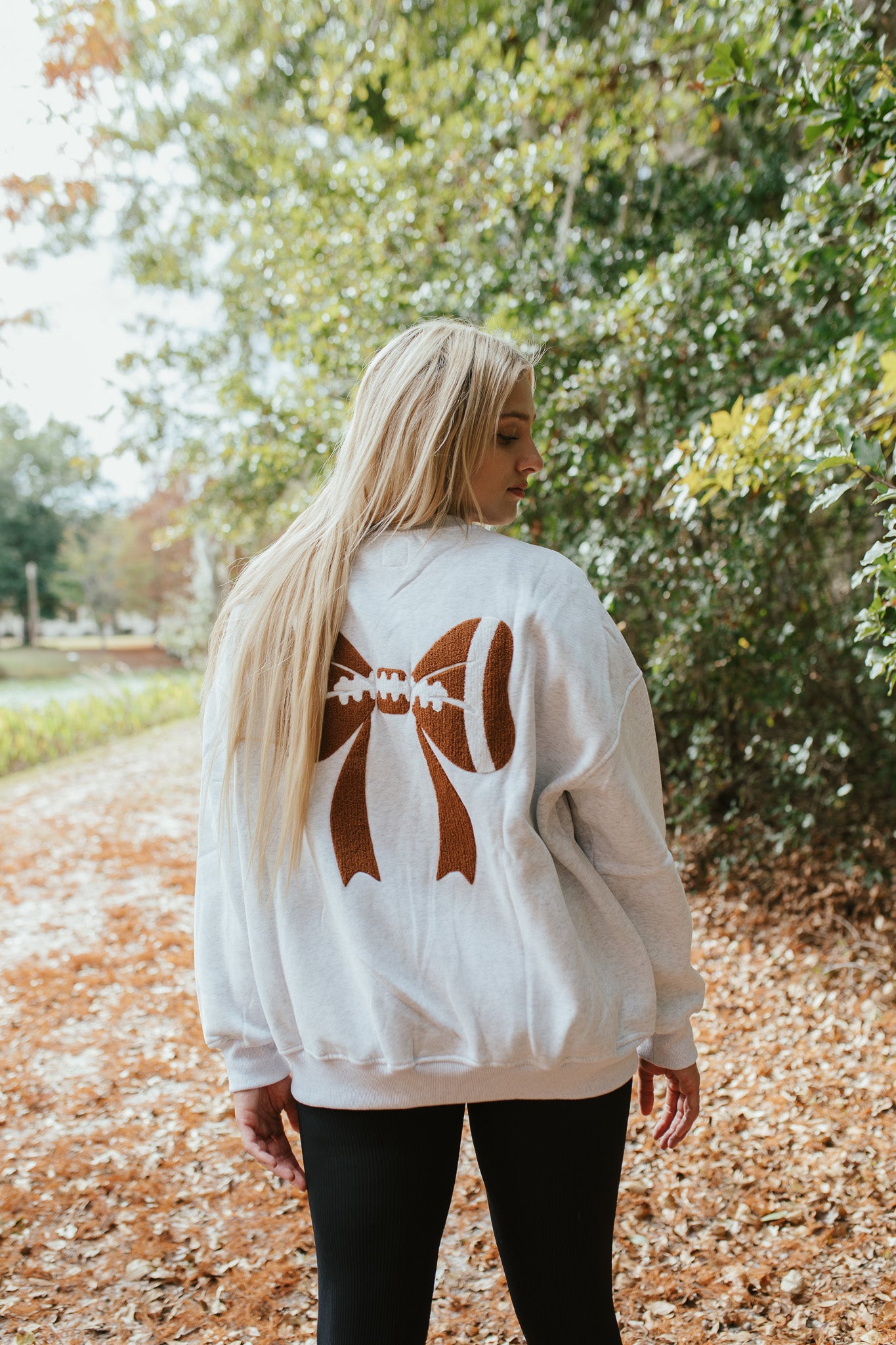 Touchdown & Bows Pullover