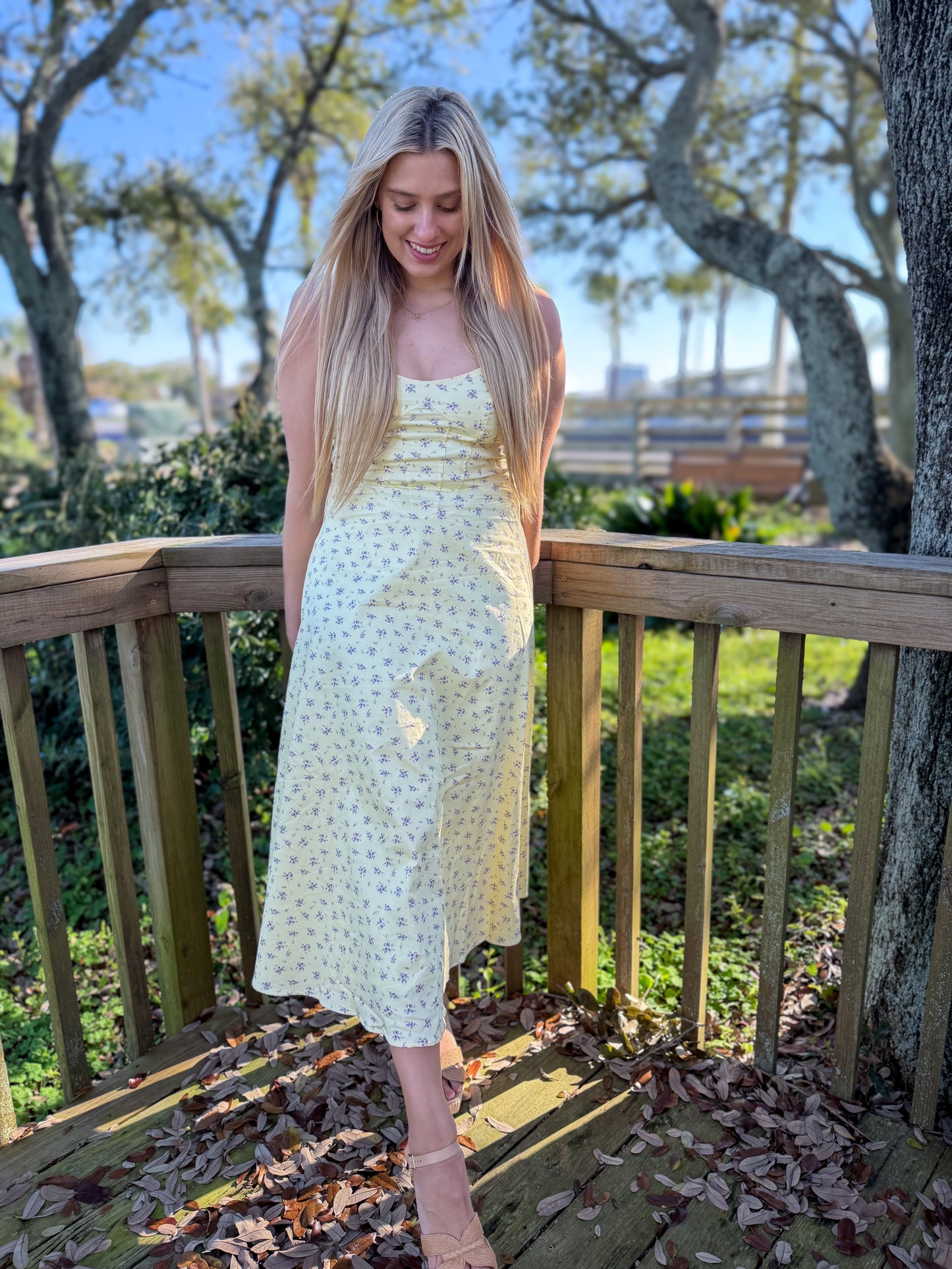 Summer Glow Midi Dress