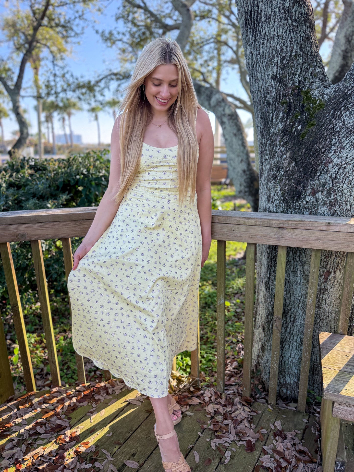 Summer Glow Midi Dress